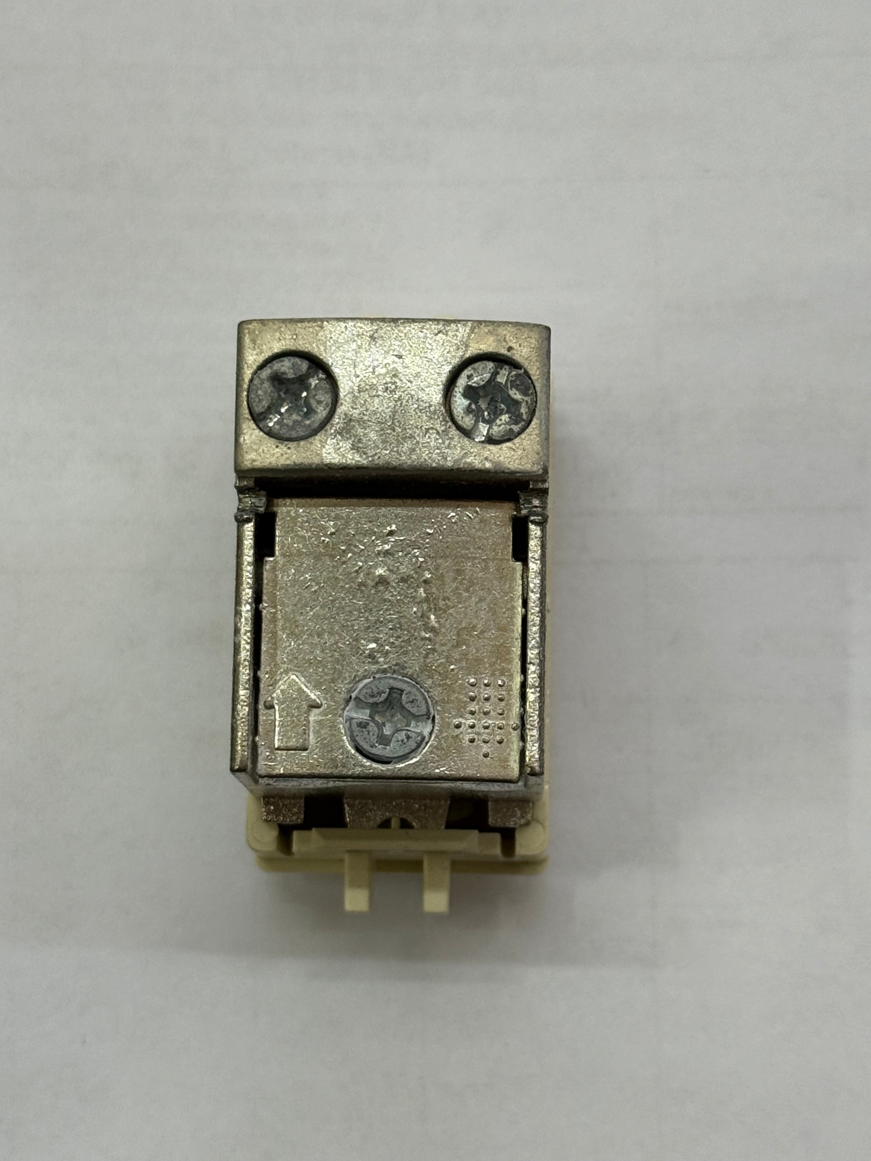 PRESA TV MASCHIO LEGRAND 650 GL2000